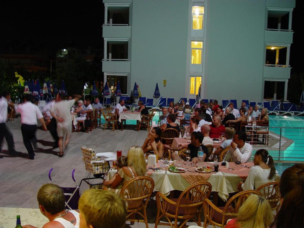 Candan Apart Marmaris Exterior foto