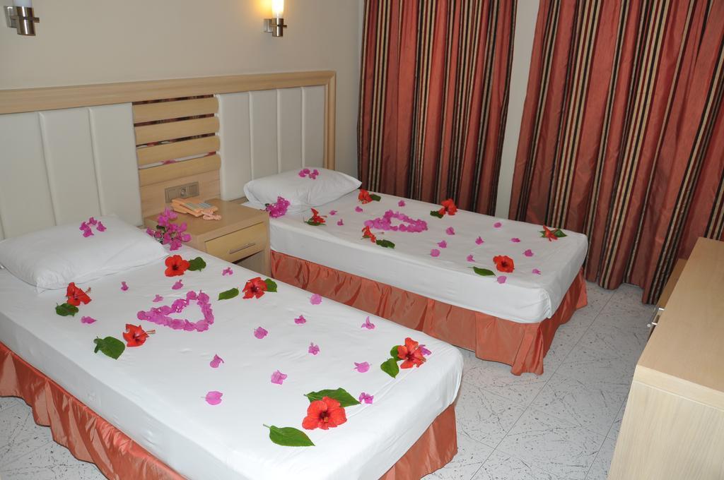 Candan Apart Marmaris Exterior foto